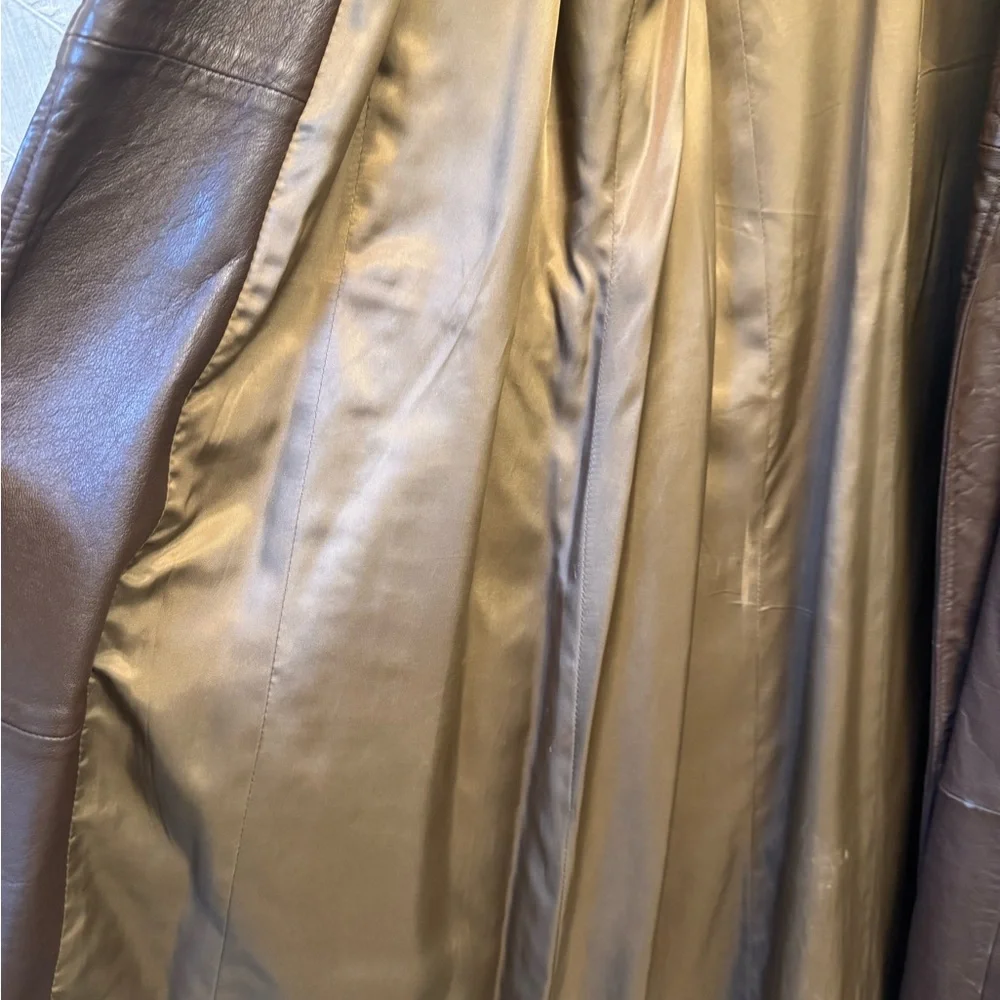 Brown Leather Coat with Fur Collar - Picture 5 of 10